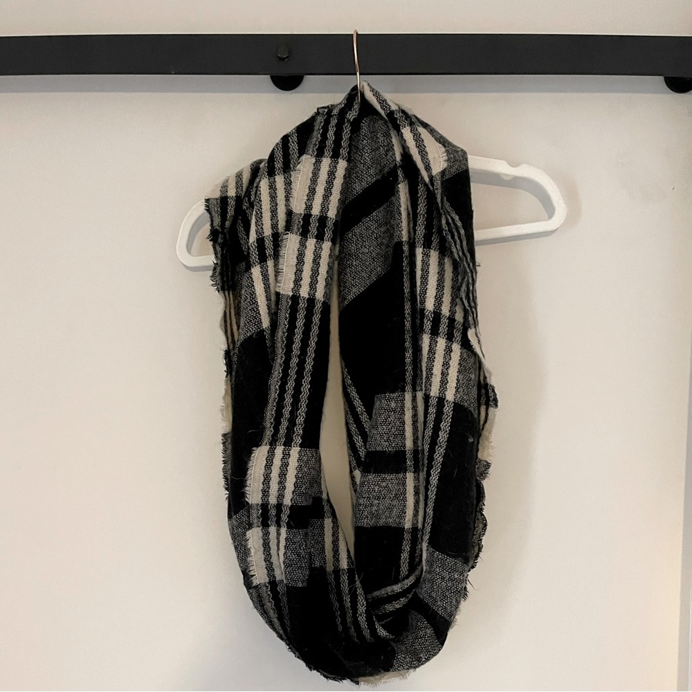 Super soft chunky infinity scarf